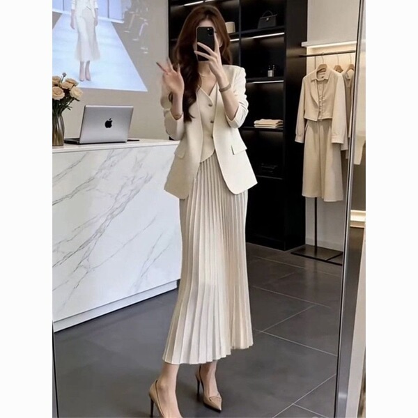 Spring professional elegant classic suit