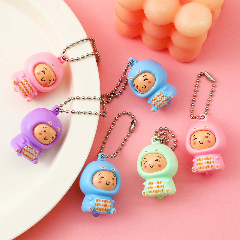 Accesorios de joyería de luces nocturnas de dibujos animados tridimensionales pequeños adornos creativos llaveros colgantes de fiesta lindos juguetes acrílicos