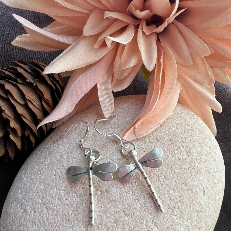 Bohemian style alloy Dragonfly earrings literary retro personality fashion earrings Jewelry earrings jewelry wholesale