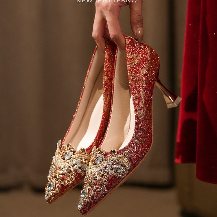 2026 New Style Pointed-Toe High-Heeled Shoes for Women, Thin Heels, Waterproof Platform, Shallow Mouth, Red Bridal Wedding Shoes
