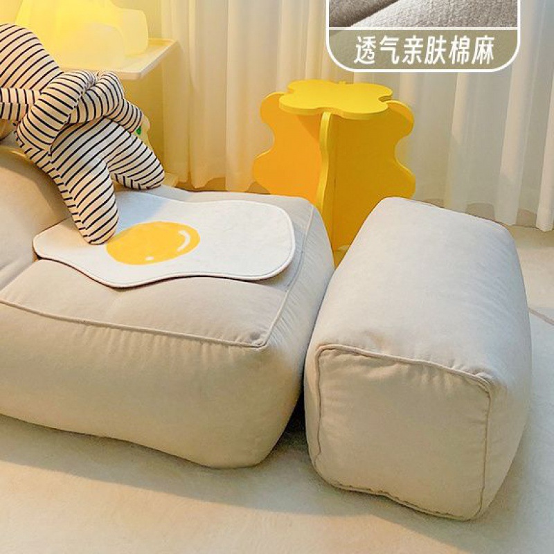 새롭게 업그레이드된 미색 페달이 확대되고 두꺼워졌습니다.