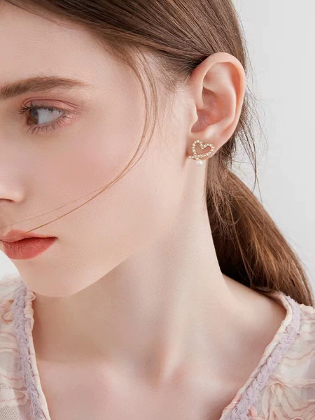 EH0045-B Alice ear clip