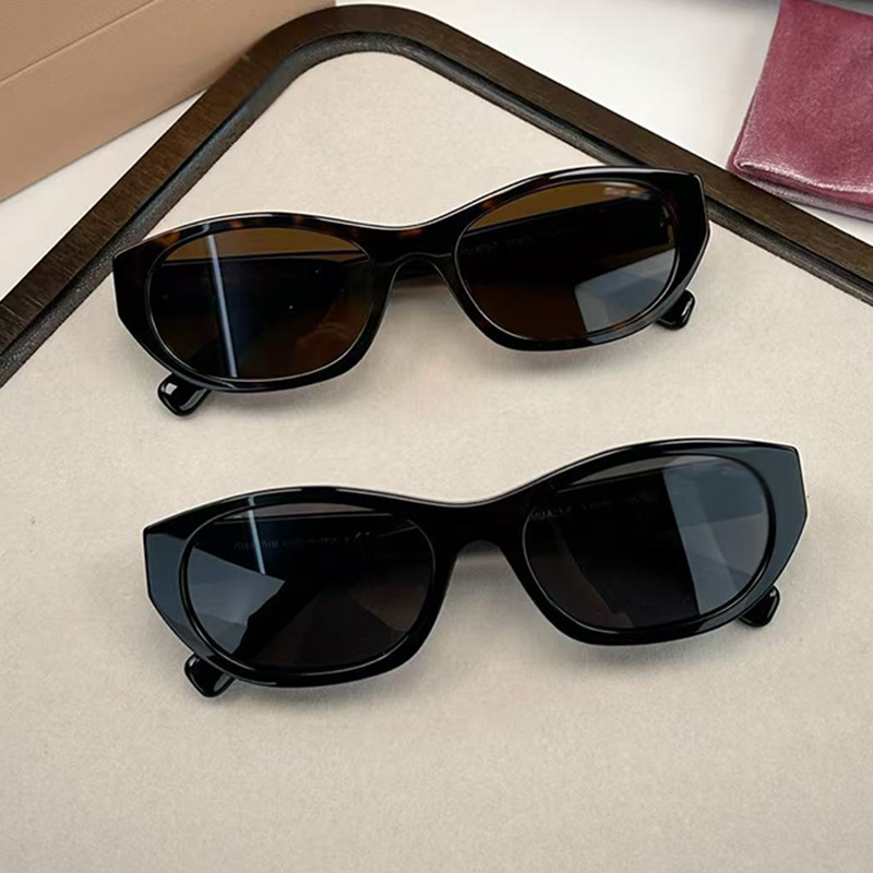 New Miu Cat-Eye Women's Sunglasses Smua03S Sunglasses with a High-End Feel, Ins Style, Uv Protection, Street Photography