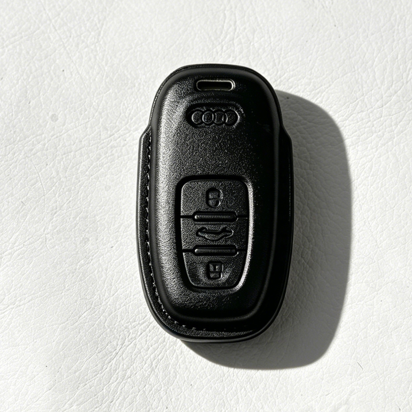 Suitable for Audi A6L Key Cover, New Model Q5L A4L A7L Q2L Car Key Case, A3 A5 Q3 Special Shell Holder
