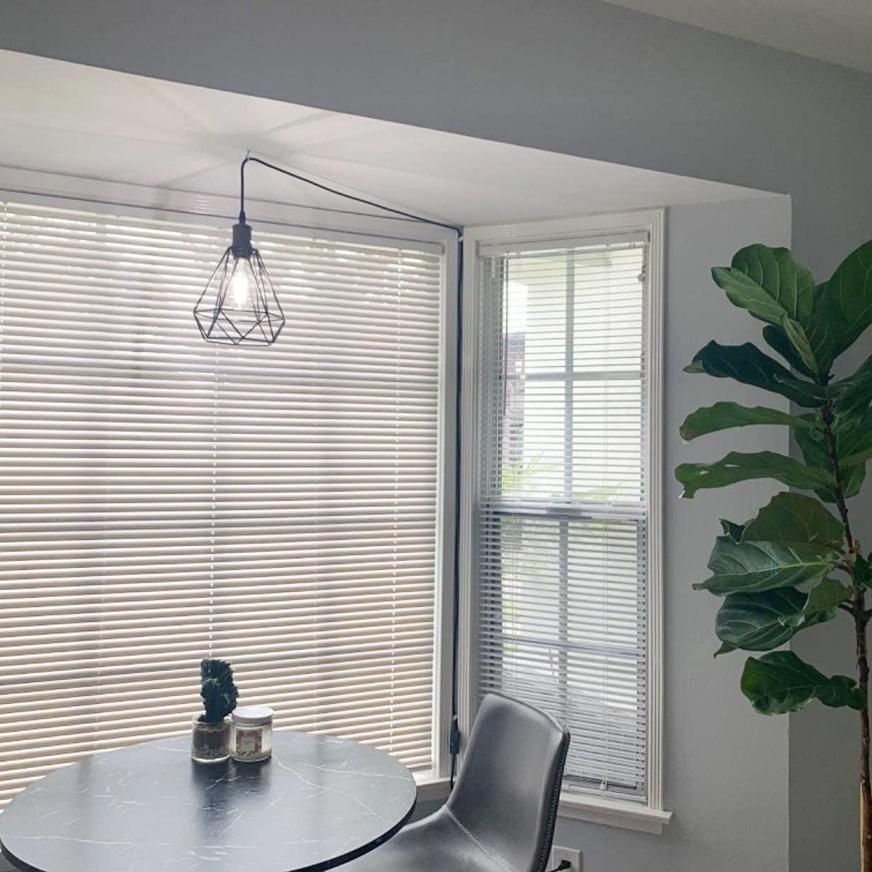 Explosión transfronteriza dedicada a Zhongshan lámparas industriales retro estadounidenses interruptor de viento enchufe lámpara de pared lámpara de techo