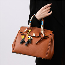 2026�����¿���i���K���İ��ǹ�ɫ�r�ЄP����ͽz�����Ů��