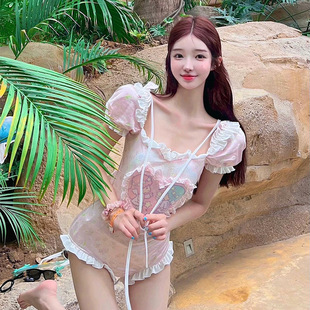 2023�¿������ɐ���Ů��ɫ�Ըм���¶�������仨߅Bikini�B�wӾ��