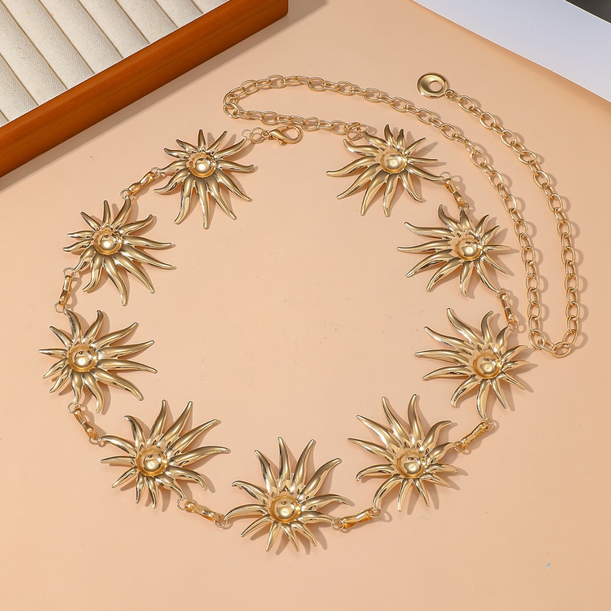 Waist Chain Body Chain Cross-border Bohemian Sunflower Waist Accessory For Women, High-end Metal Body Chain, Navel Chain To Match With Skirts_voghion.com