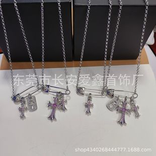 ���_���ٴ�׽𵭷�ɫ�M�ʮ�ּ܄e����Ů���s���ԕr���i����