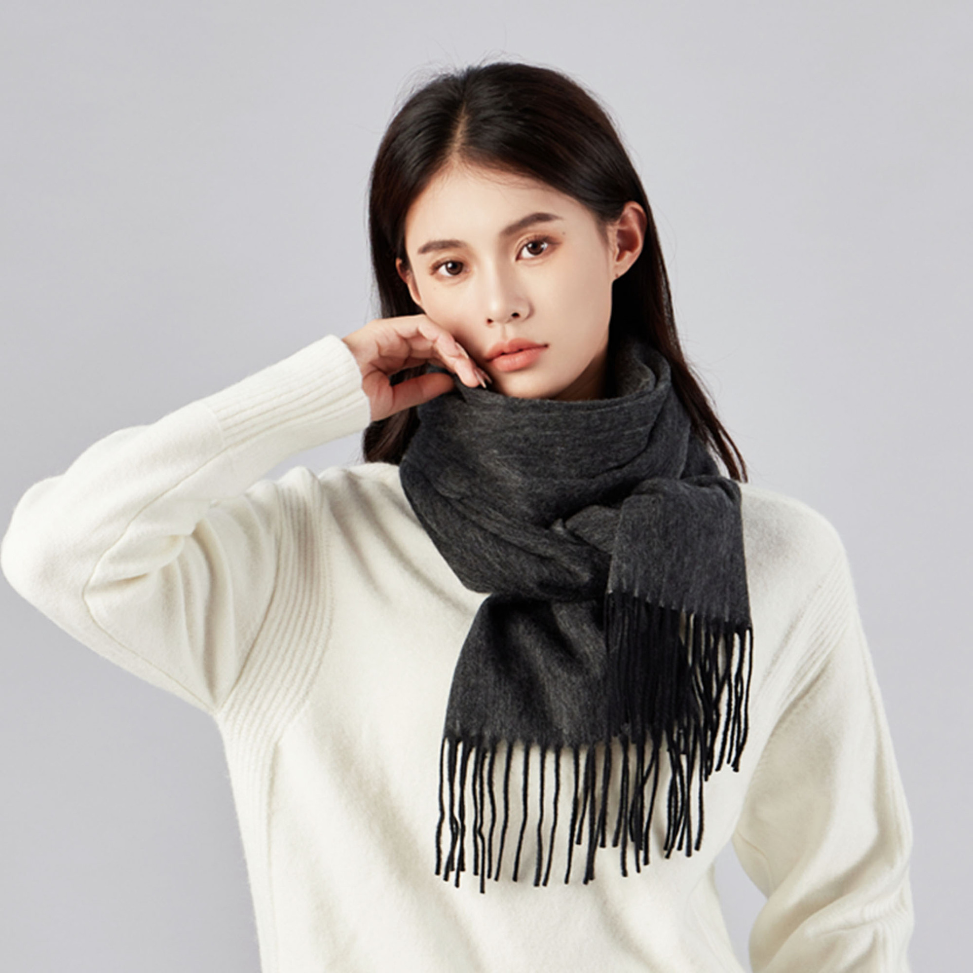 Bufanda simple de lana 100% para mujer, sensación de alta calidad, babero de color sólido de todo fósforo de invierno, chal cálido para hombres de otoño e invierno al por mayor