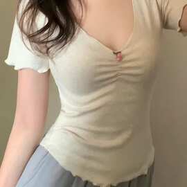 莫代尔T恤V领修身显瘦不规则抗皱打底衫短款短袖设计纯色辣妹上衣