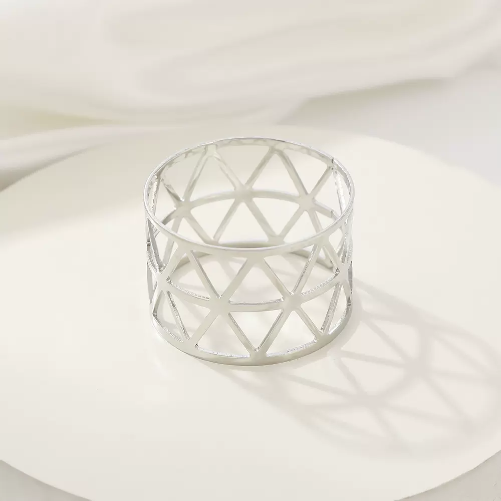 跨境镂空三角形金属餐巾扣餐巾环餐巾圈口布圈餐桌摆台