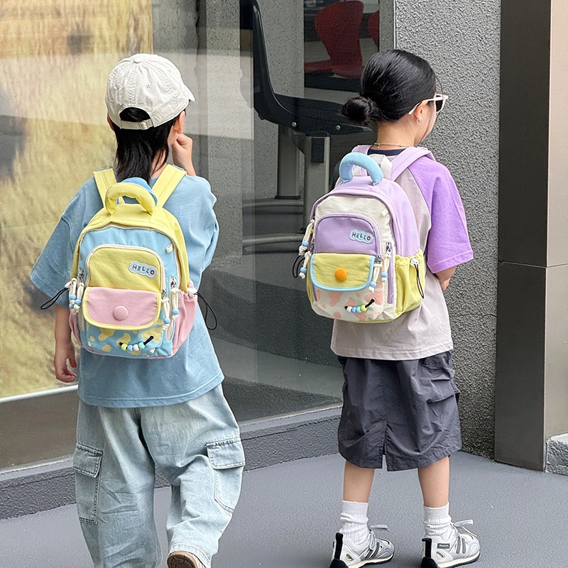 新款韩版时尚拼色幼儿园书包轻便可爱背包学前班小男孩女童双肩包