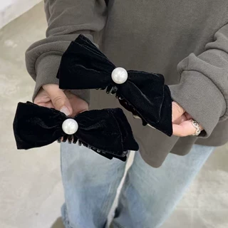 浪漫优雅气质黑色系丝绒仿珍珠蝴蝶结发夹法式复古香蕉夹直播爆款