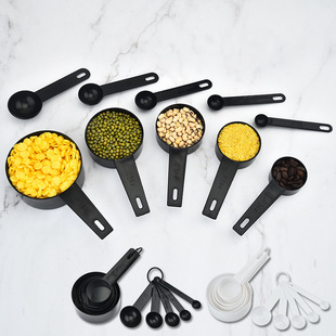 Spot plastic pp measuring cup measuring spoon 10 piece set kitchen with scale measuring spoon baking tools coffee spoon set