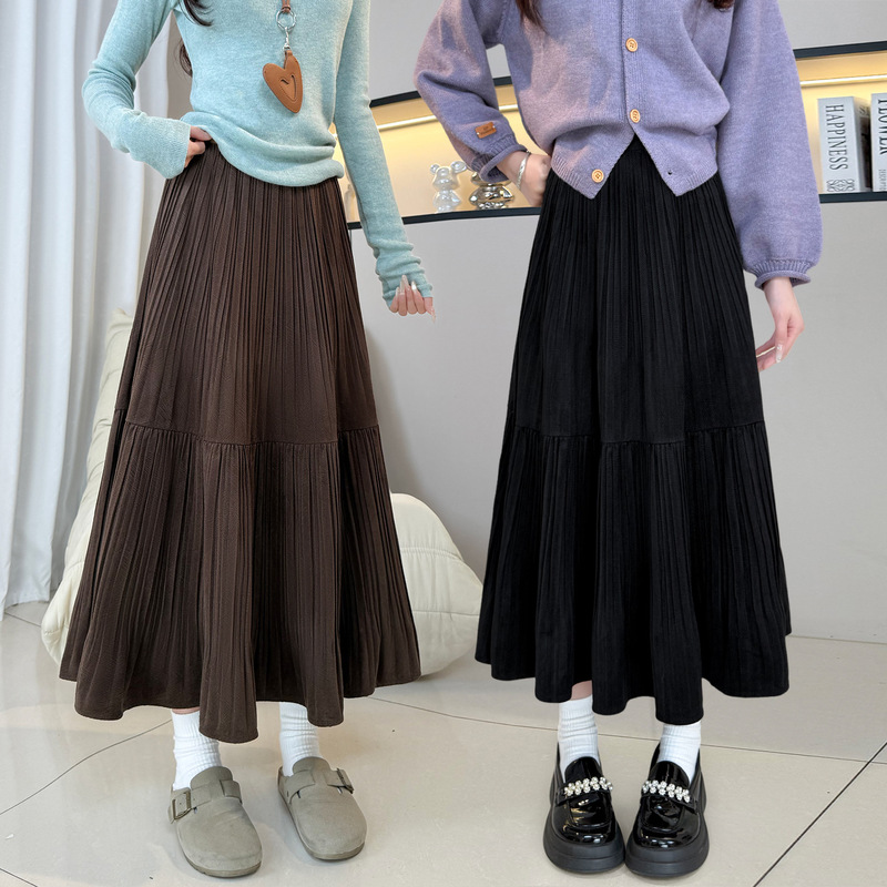 Velvet Pleated Skirt for Women, Autumn 2026 New High-Waisted A-Line Gray Long Skirt, Petite Tiered Skirt