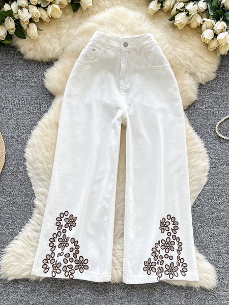 Ethnic retro jeans
