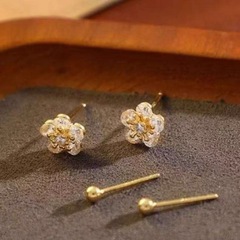 高级感气质锆石花朵耳钉四件套小巧精致新款高级感百搭耳环耳饰