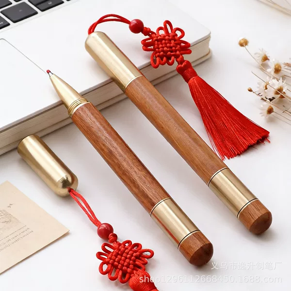 Vintage cultural and creative brass and sandalwood pen with red Chinese knot, gift pen with engraved logo, metal signature pen, office gel pen
