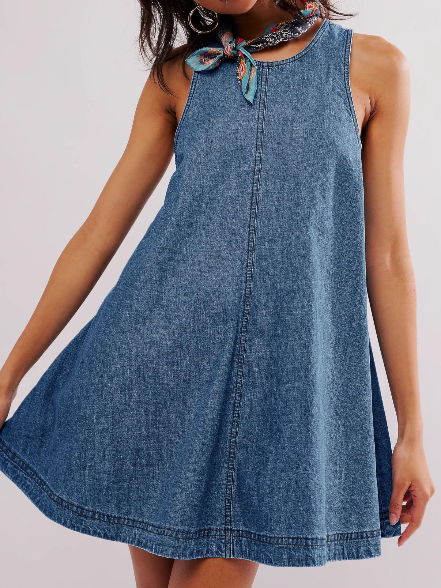 Women's Denim Dress Casual Round Neck Hollow Out Sleeveless Solid Color Above Knee Holiday Daily display picture 6
