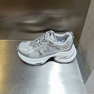Кросс-флора толстая подошва, высота роботы, dad shoes для женщин, 2025 весна, новый универсальный повседневный мягкая кожаная сетка дышащие спортивные туфли