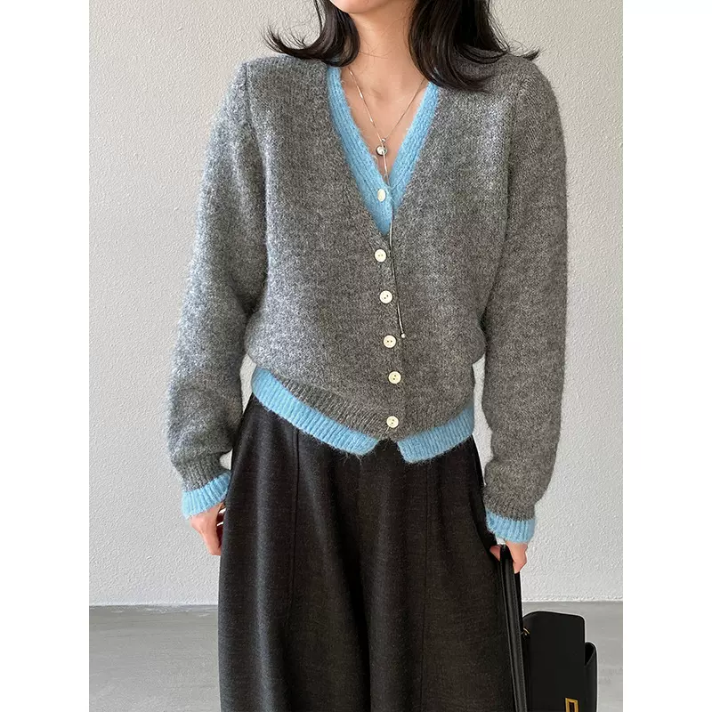 江左 法式V领假两件针织毛衣女设计感软糯气质休闲长袖上衣 98812