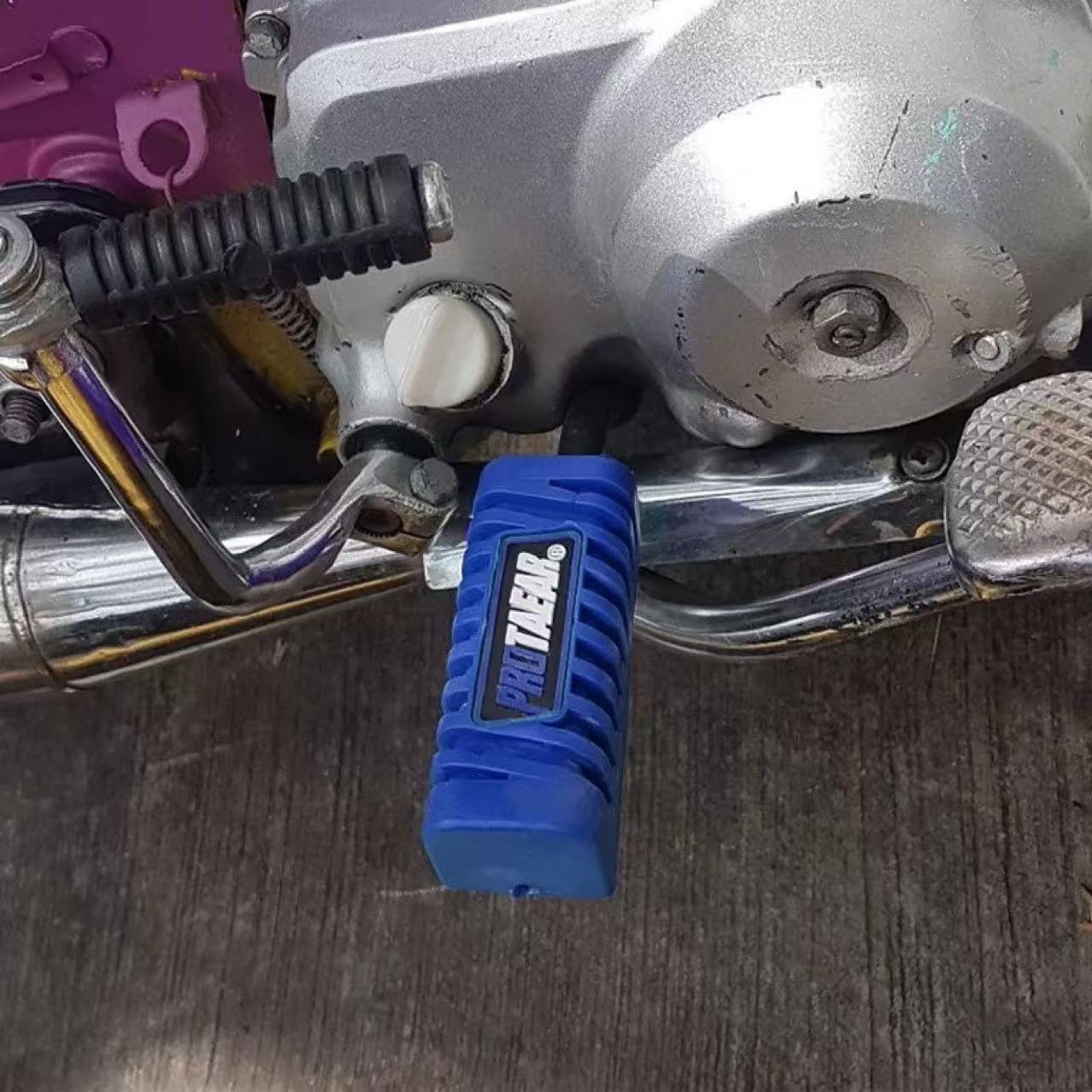 Accesorios de modificación de motocicleta BAJAJ Wuyang pedal WY pedal de piel de goma de resina cubierta de goma delantera pedal antideslizante delantero