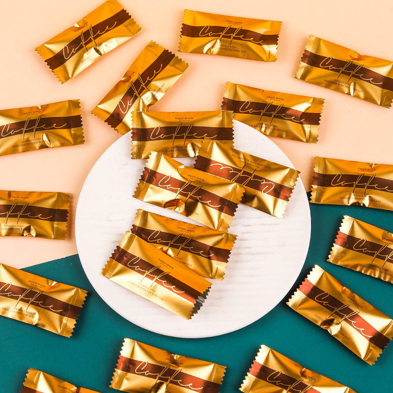 烫金镀铝工艺小号咖啡糖包装袋 简约金色太妃糖机封袋 小零食袋子
