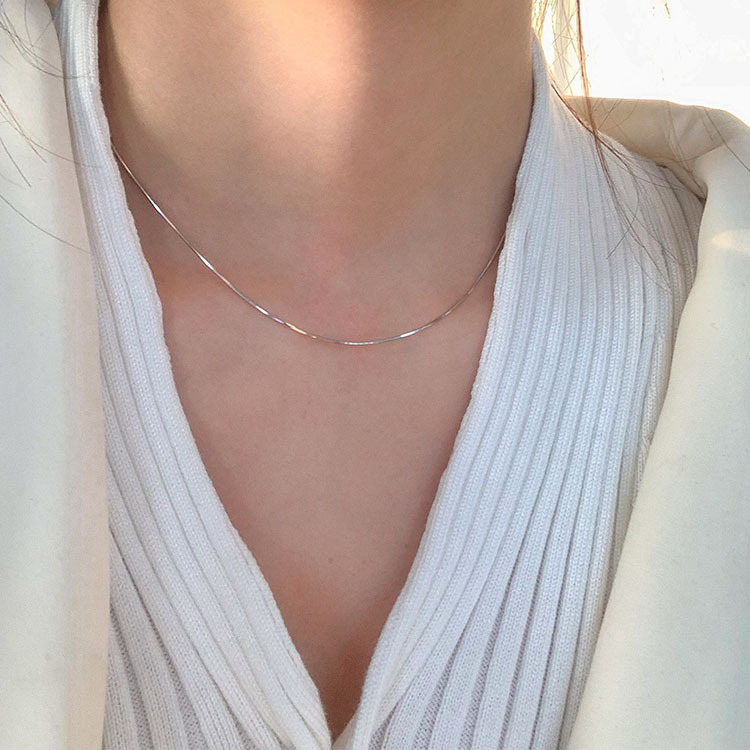 Platinum chain, 803 carat white gold, 40
