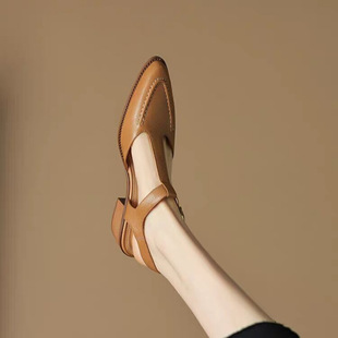 Soft Leather Pointed Toe Sandals for Women 2025 New Summer Baotou Thick Heel T-Buckle Women's Shoes Single Shoes for Women