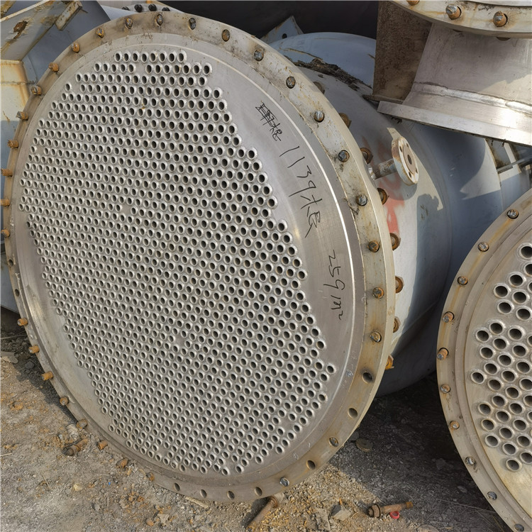 出售二手750平方钛材列管式冷凝器 大平方32管径二手钛换热器