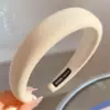Бежевый