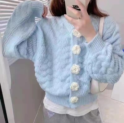 Western style Sense of design Flower Twist sweater Autumn and winter 2022 have cash less than that is registered in the accounts Solid Breasted knitting Cardigan coat