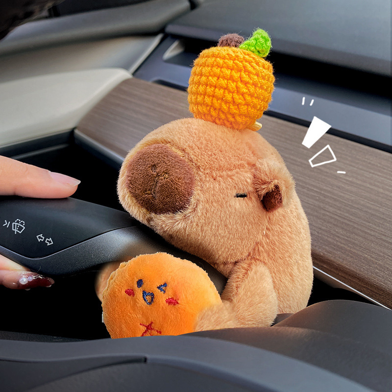 Aplicable para Tesla accesorios de cola de automóviles muñecas pegatinas de automóviles de muñecas Capibara clips muñecas accesorios de automóviles exteriores