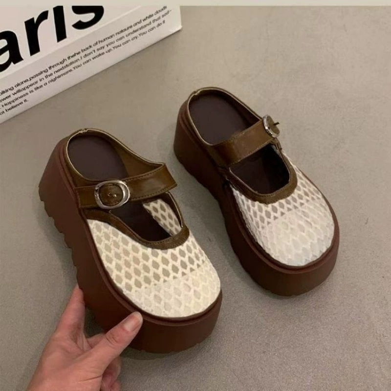 Универсальные женские тапочки на мягкой подошве на толстой подошве. Новая летняя женская верхняя одежда 2025 года. Тапочки с открытым носком, полутапочки, которые не утомляют ноги.