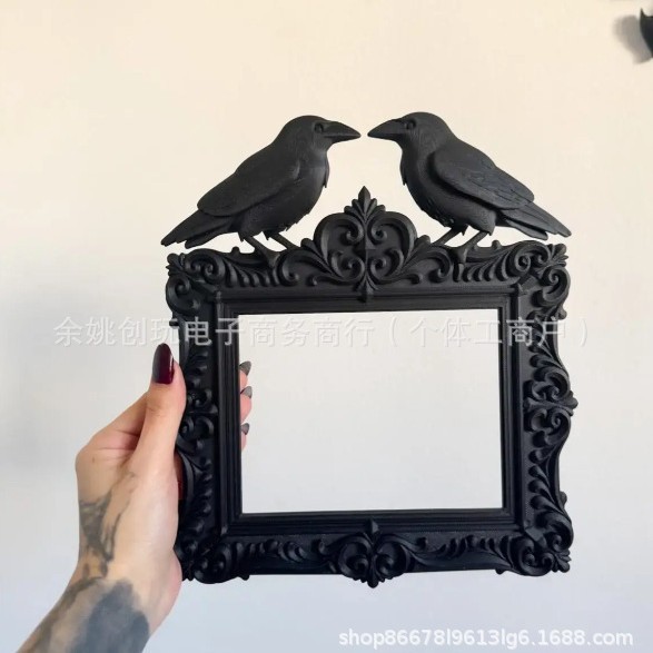 跨境新品 Crow frame photo frame 万圣节乌鸦装饰框墙面挂件|undefined