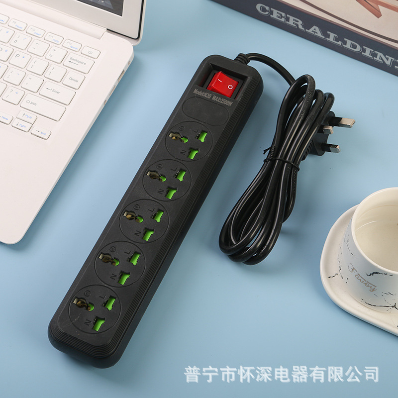 Comercio electrónico transfronterizo estándar británico estándar europeo estándar americano enchufe de fila doméstico con puerta de seguridad interruptor inteligente con cable enchufe multifuncional