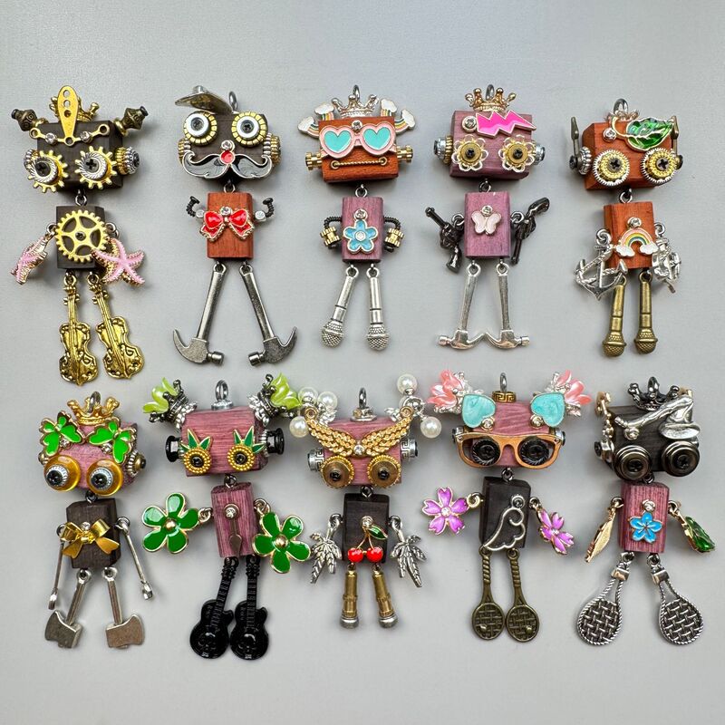Handmade Punk Robot Pendant Stall Trendy Toy Jewelry Pendant Keychain Mobile Phone Chain Necklace Pendant for Boys and Girls Handmade Punk Robot Pendant Stall Trendy Toy Jewelry Pendant Keychain Mobile Phone Chain Necklace Pendant for Boys and Girls