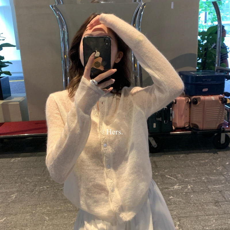 Hers One Spoon of Sweetness 2026 Early Autumn Korean Style Simple Versatile Slimming Thin Stand Collar Knit Cardigan for Women 66803 Hers One Spoon of Sweetness 2026 Early Autumn Korean Style Simple Versatile Slimming Thin Stand Collar Knit Cardigan for Women 66803