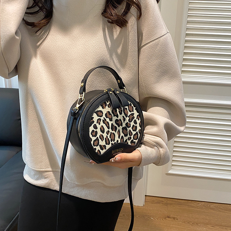 Women's 2024 popular niche fashion plaid crossbody texture handheld small round bag_voghion.com