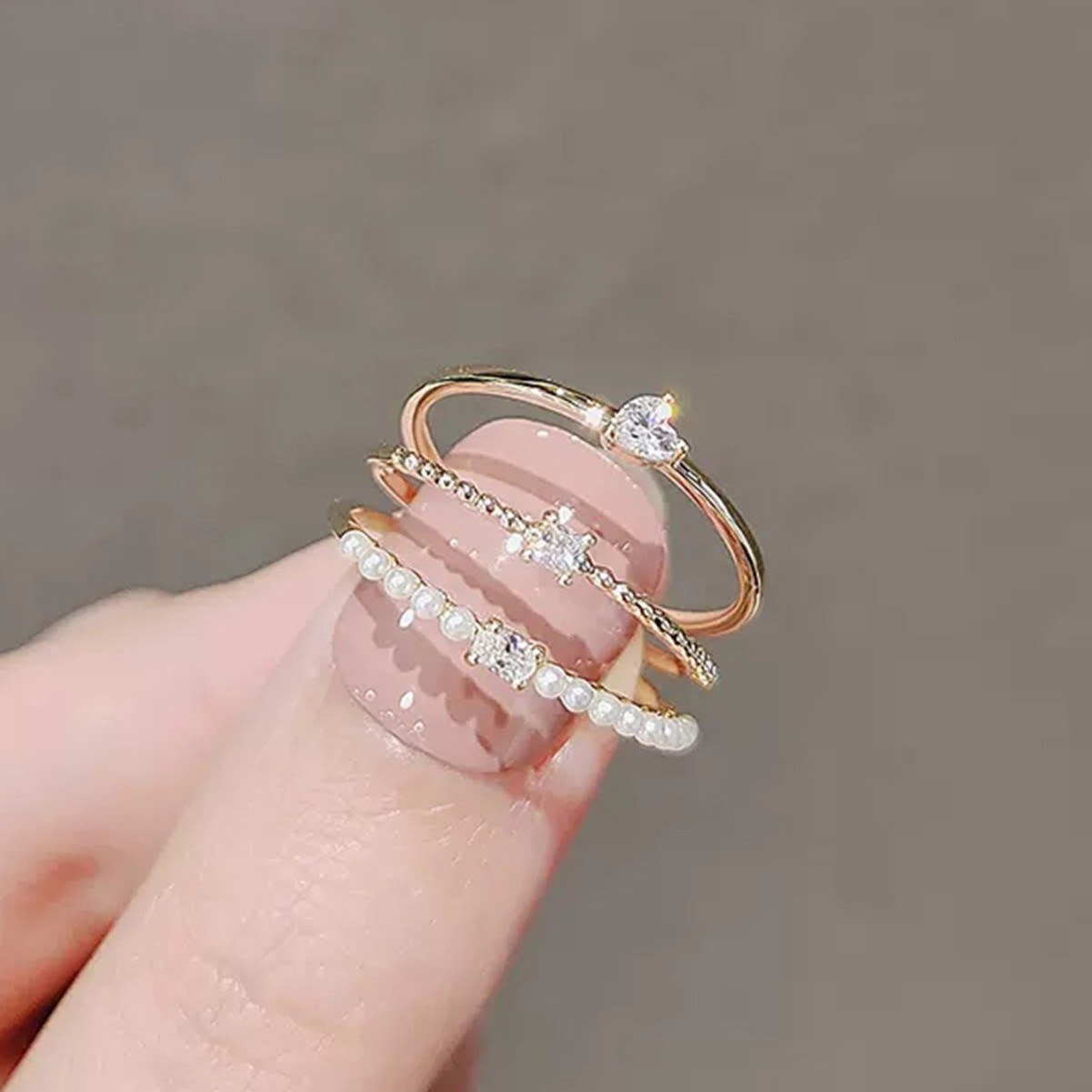 Minimalist Stackable Ring Set With Cubic Zirconia For Women_voghion.com