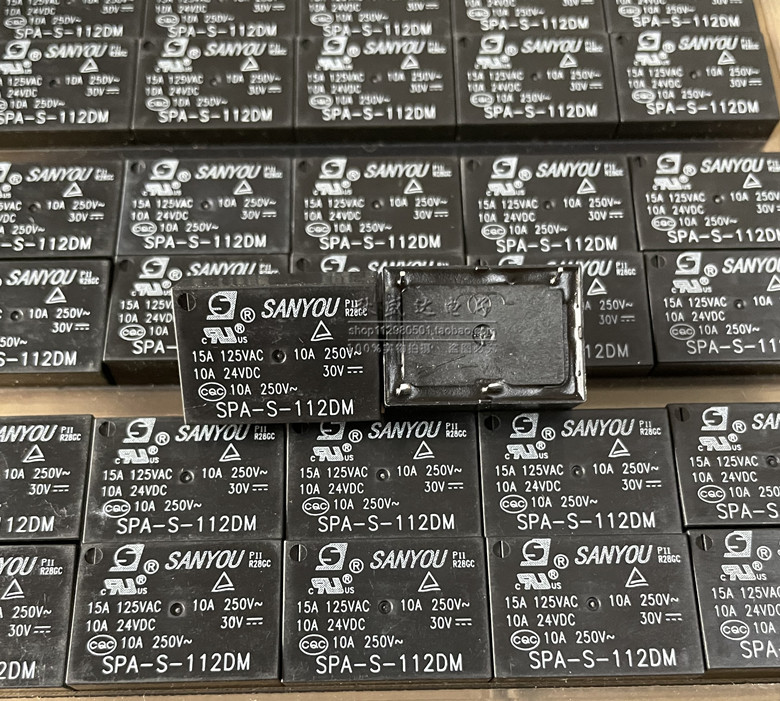 SPA-S-112DM三友继电器12VDC一组常开4脚10A250VAC HF7520-012-HS