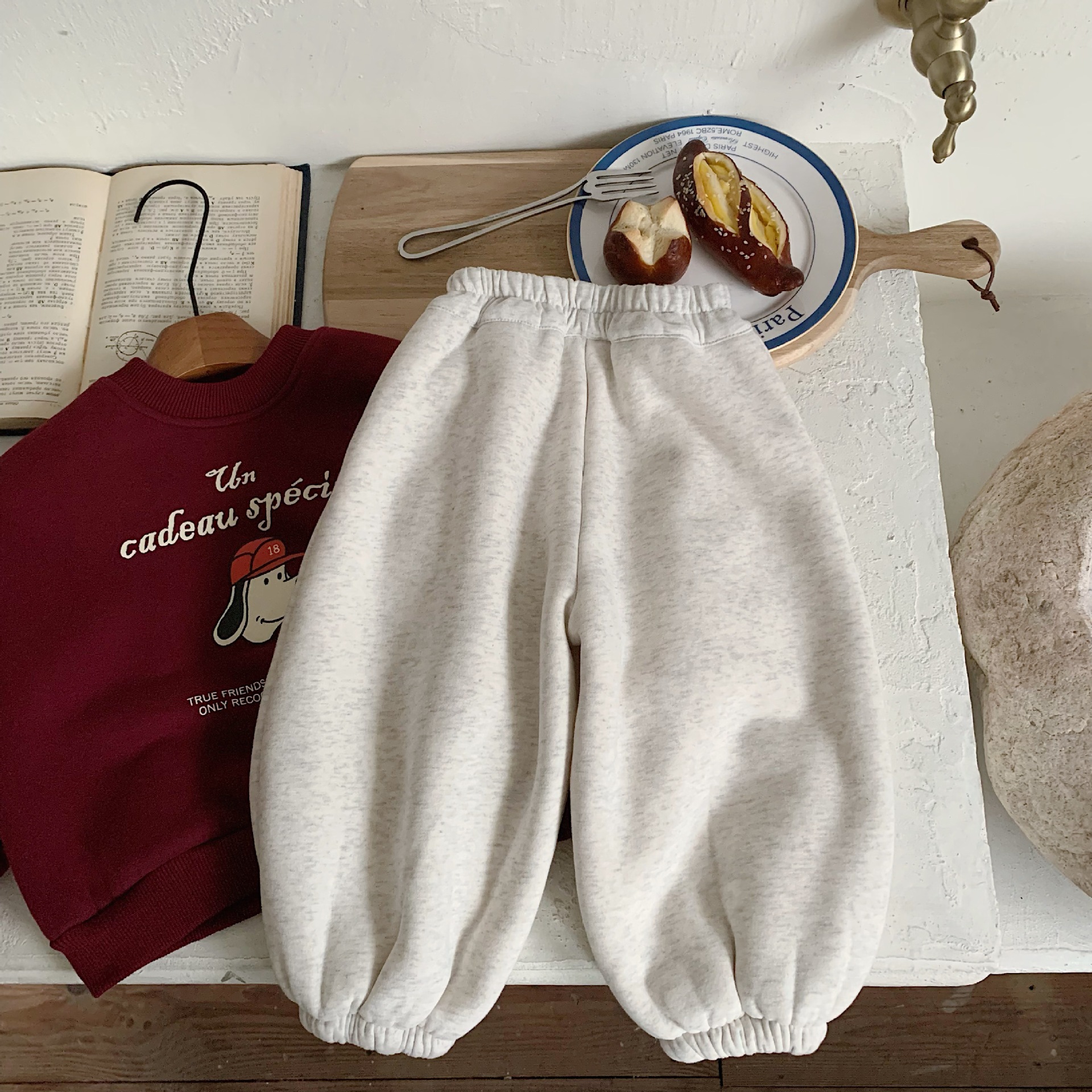 Boys Pants 2025 Winter New Korean Version Of Children's Loose Velvet Sweatpants Medium And Children's Thickened Sweatpants_voghion.com