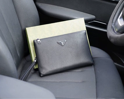 Hand loop bag, small clutch bag for leisure, genuine leather