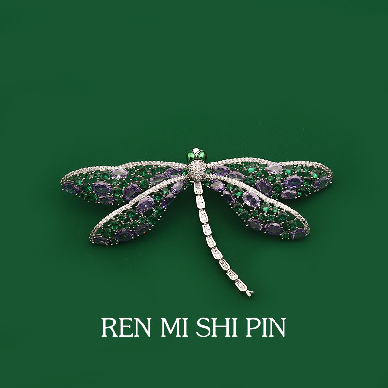 Luxury and Atmospheric Dragonfly Brooch Women's High-end Green Crystal Pin Exquisite Corsage Suit Jacket Collar Accessories