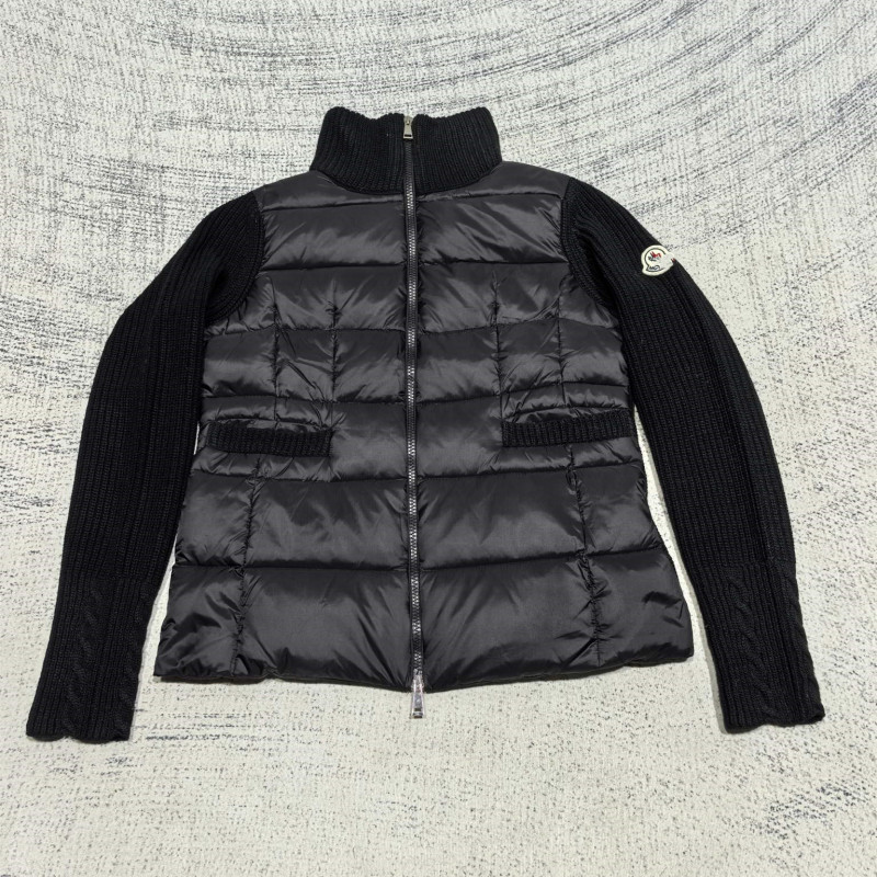 高品原标蒙家徽章刺绣LOGO针织袖拼接90白鸭绒轻薄立领羽绒服女装|undefined