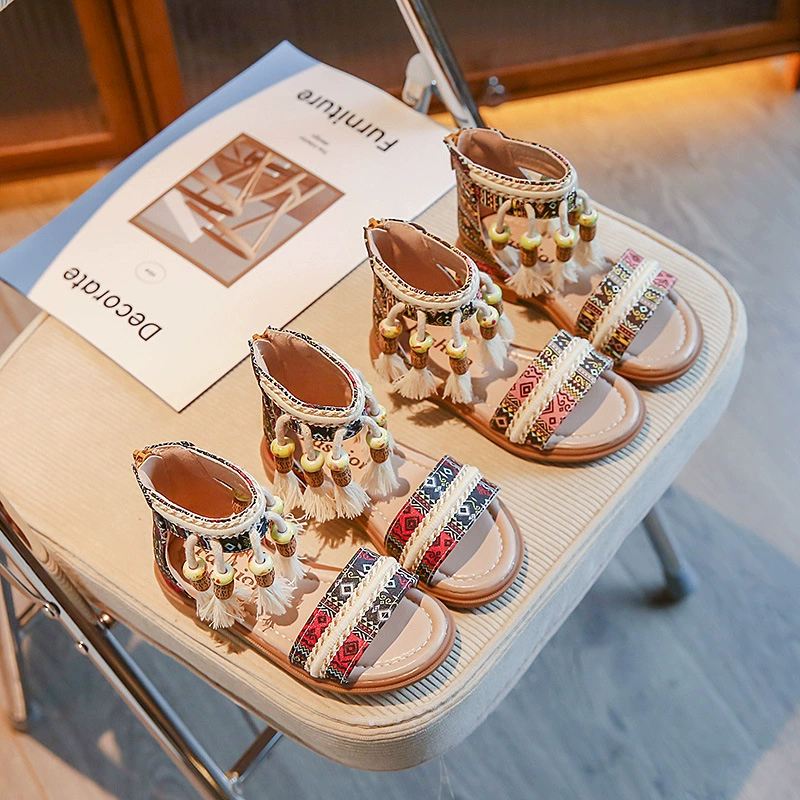 Детские сандалии для девочек, лето 2025, новая модная универсальная обувь в стиле принцессы, этнический стиль, детские туфли с бахромой на мягкой подошве