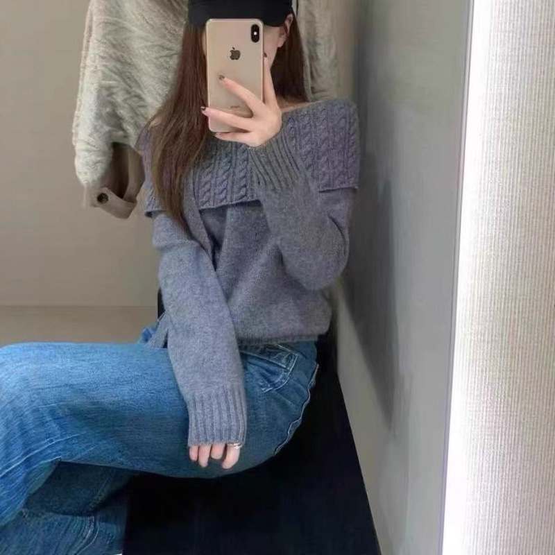 韩系慵懒风一字肩挂脖毛衣女秋冬新款设计感小众露肩宽松针织上衣|undefined