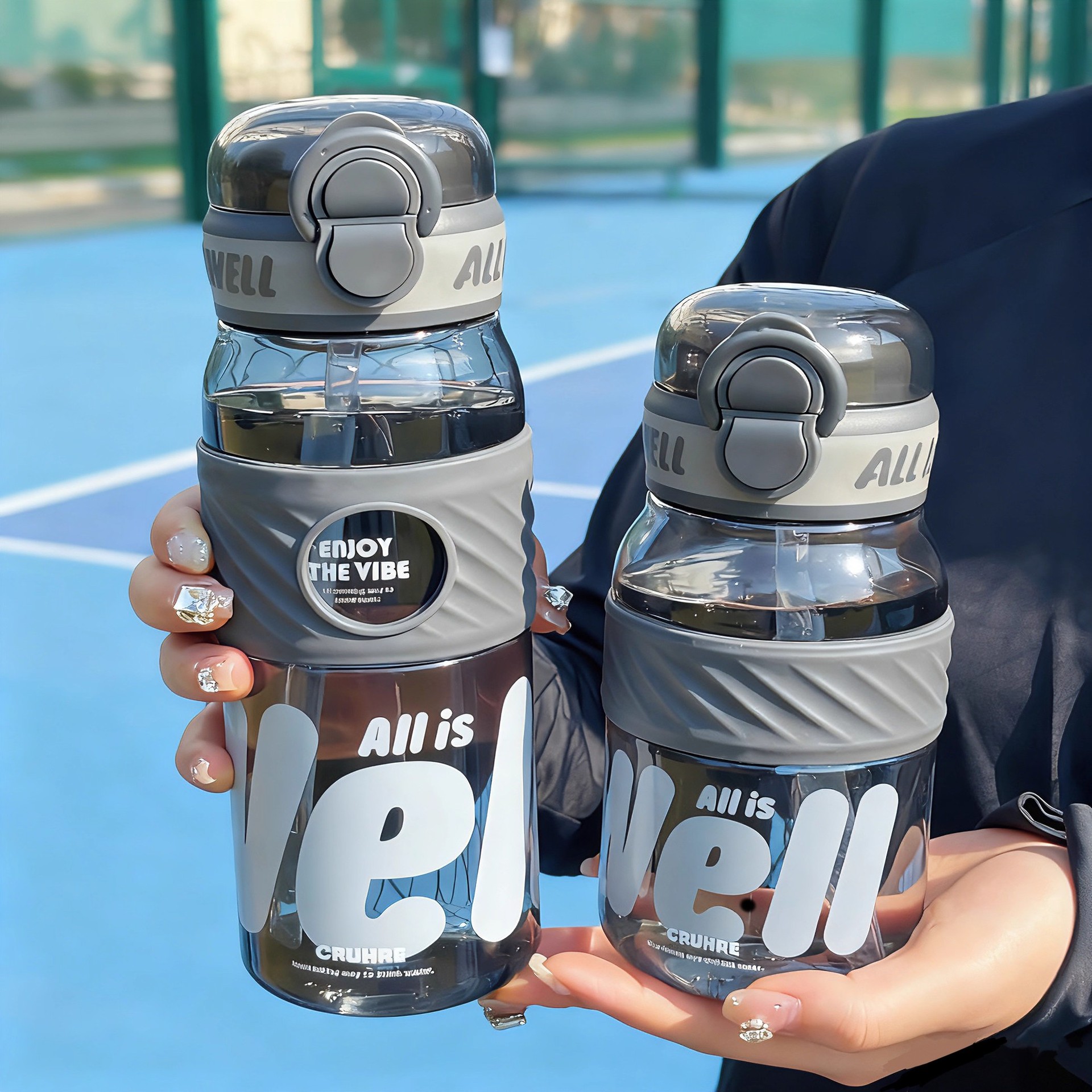 Tazas de agua de verano de gran capacidad de paja doble taza deportiva al aire libre de estudiantes de secundaria taza portátil 2025 nuevo