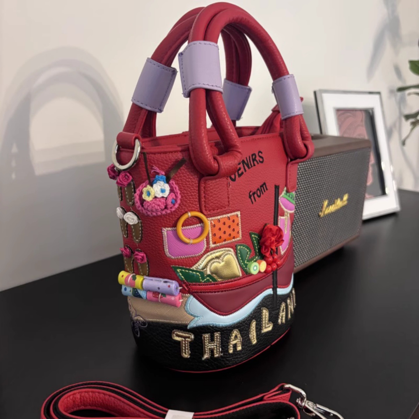 Borsa a secchiello ricamata borsa a tracolla donna alla moda_voghion.com